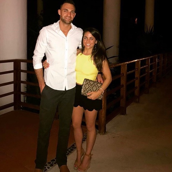 Meet Your Posher Annabelle! - Picture 6 of 11